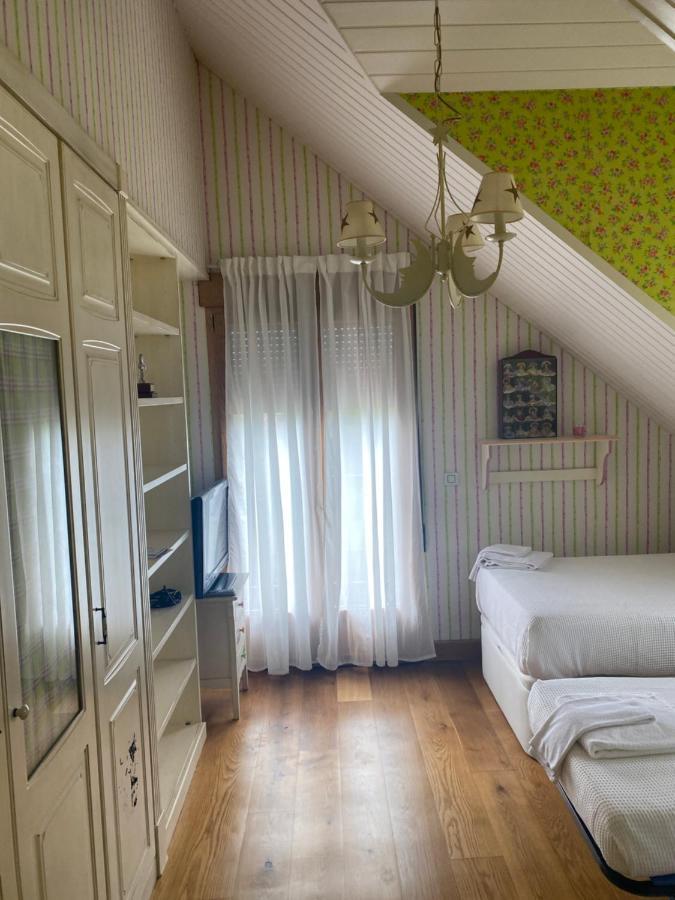 לינה וארוחת בוקר Argoños Casa Santiago מראה חיצוני תמונה