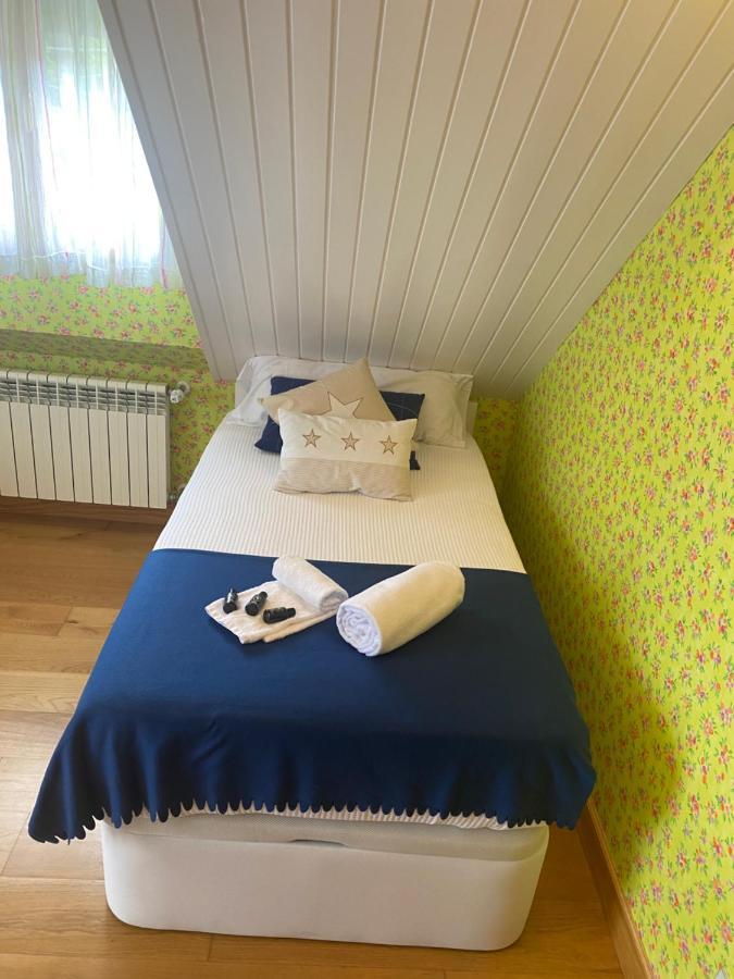 לינה וארוחת בוקר Argoños Casa Santiago מראה חיצוני תמונה