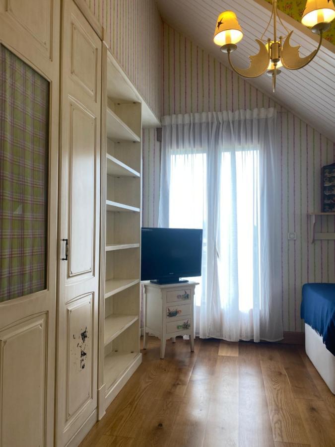 לינה וארוחת בוקר Argoños Casa Santiago מראה חיצוני תמונה