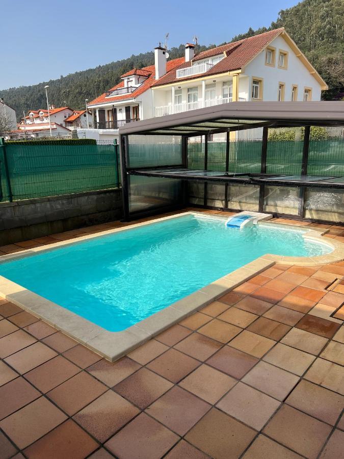 לינה וארוחת בוקר Argoños Casa Santiago מראה חיצוני תמונה